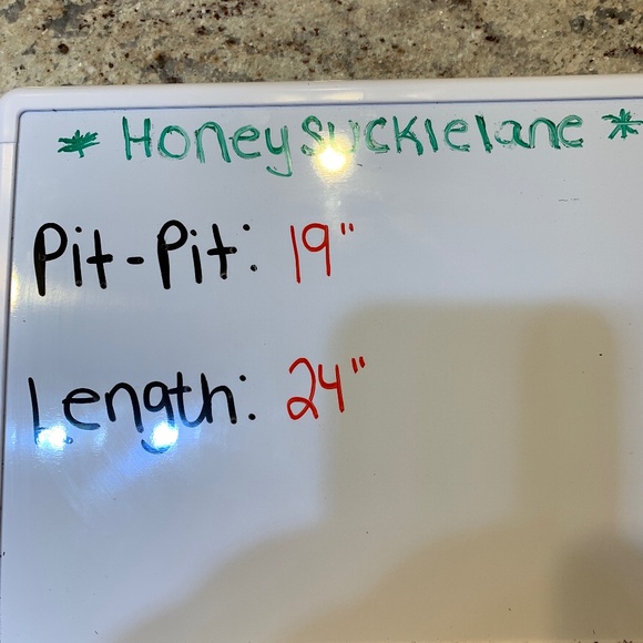 The Disney Store Winnie the Pooh Christmas Knit Cardigan Size Small Red VTG Rare - Picture 16 of 16